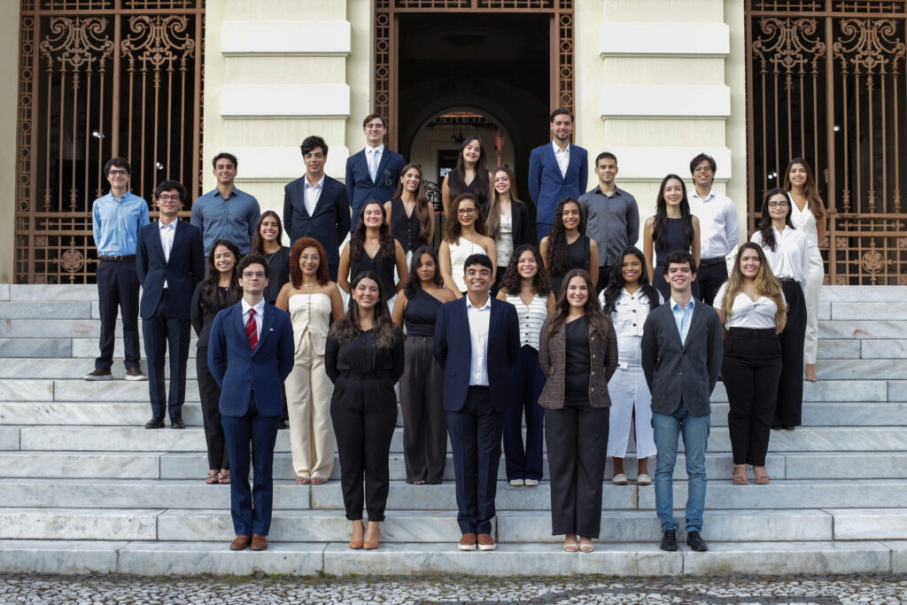 Equipe do Escritório Bevilaqua na Faculdade de Direito do Recife